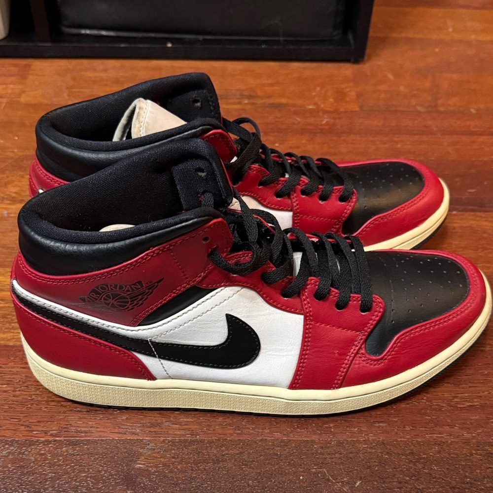 Air Jordan's Men's 1 Mid Chicago Retro Red, Black, and White Sneakers